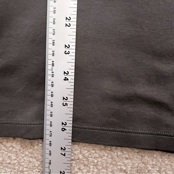 Robert Barakett Short Sleeve Crewneck Tee - Picture 8 of 8